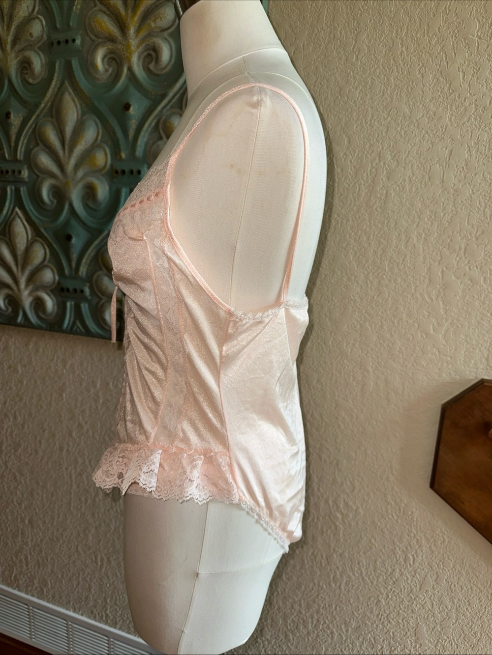 Vintage 80s Lace Teddy Bodysuit Womens M Blush Pink Snap Crotch USA Made - Picture 5 of 12